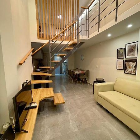 Minimal Two-Floor Apartment Салоники Экстерьер фото